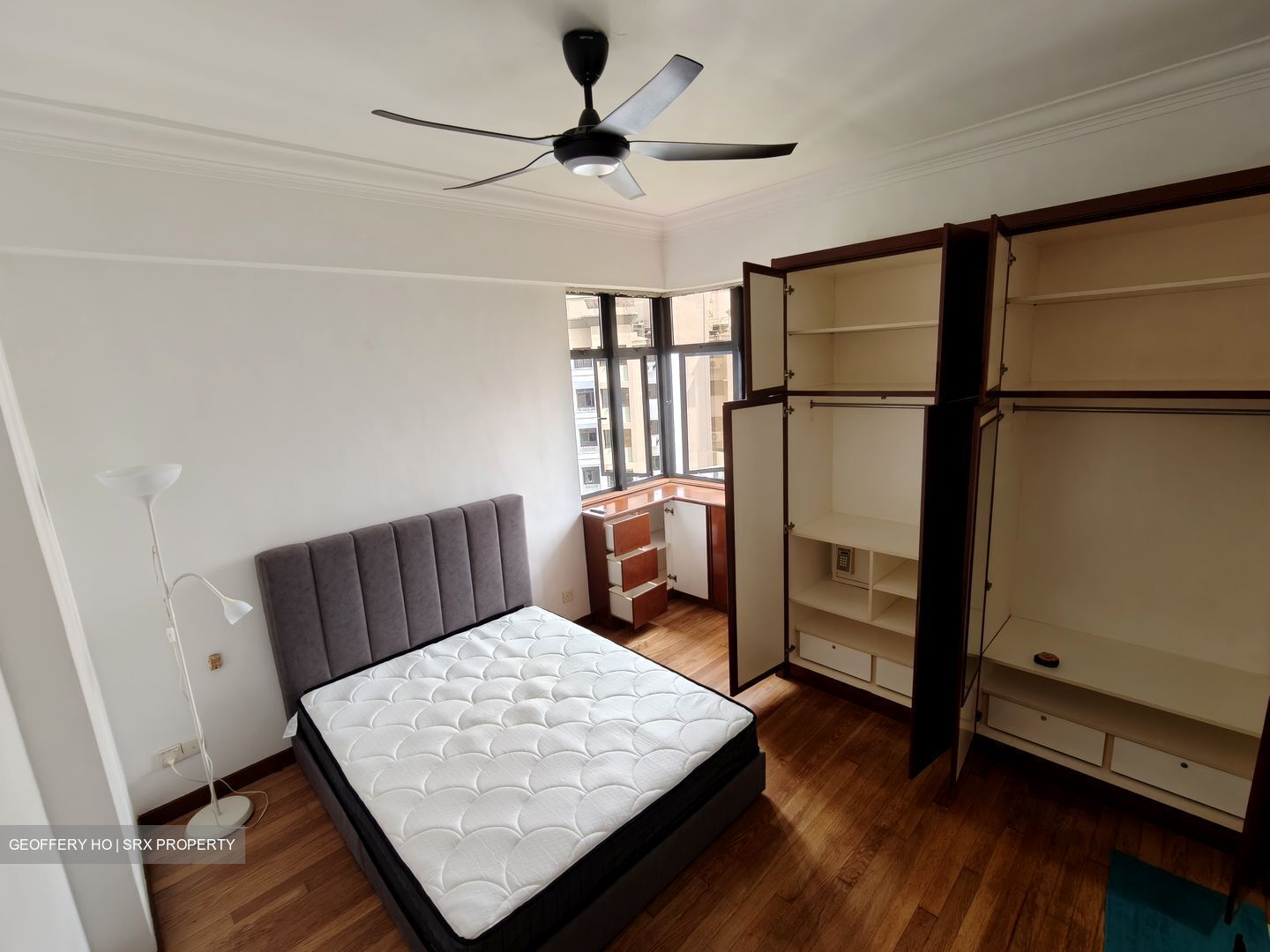 Dover Parkview (D5), Condominium #444841111